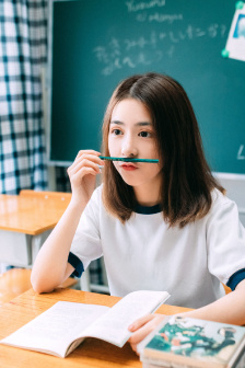 明星专题：李珉廷